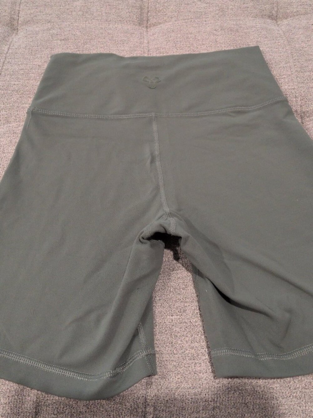 Aritzia Hi-Rise 7" Bike Shorts Tna
